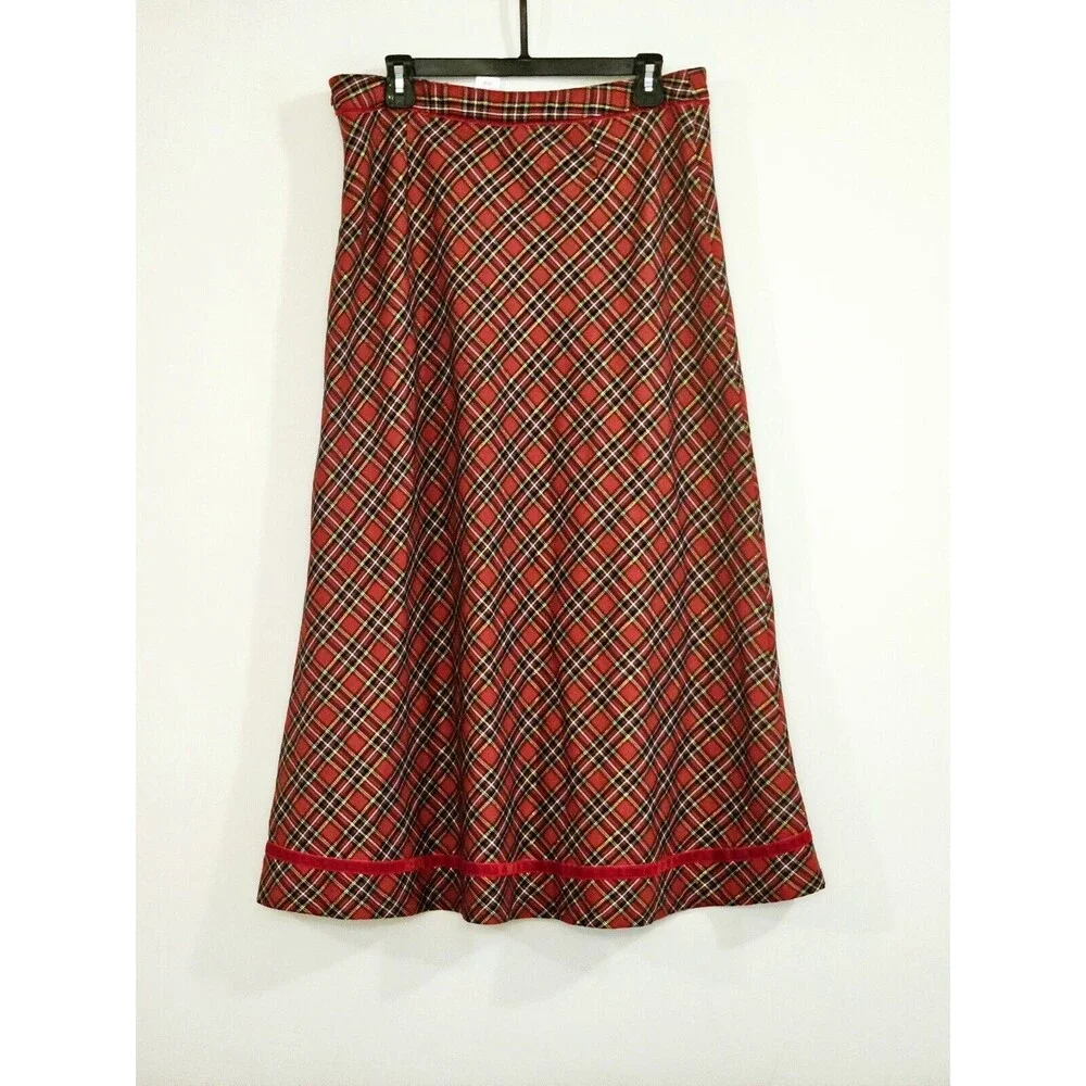 Vintage Red Plaid Midi Skirt - Basic Editions - Size 10 - Classic Holiday Look - Picture 3 of 10